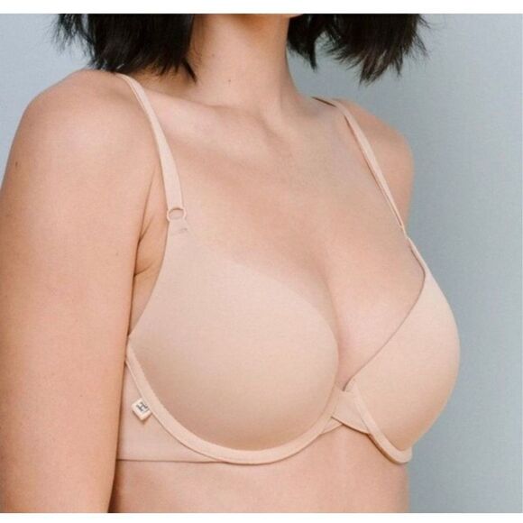 Harper Wilde The Boost - 34DD - Picture 1 of 6